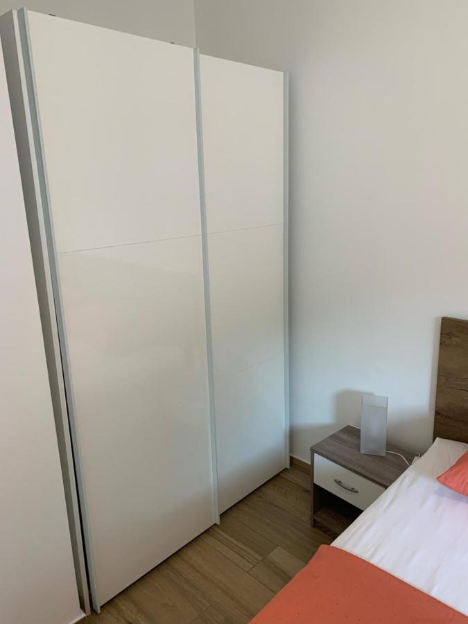 Apartman Natasa Кострена Екстериор снимка