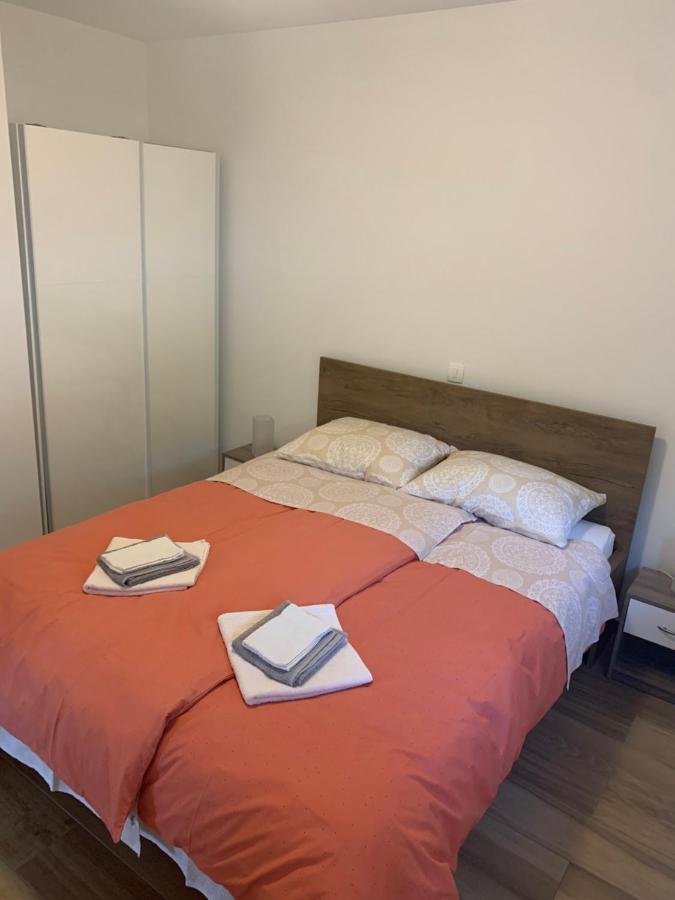 Apartman Natasa Кострена Екстериор снимка